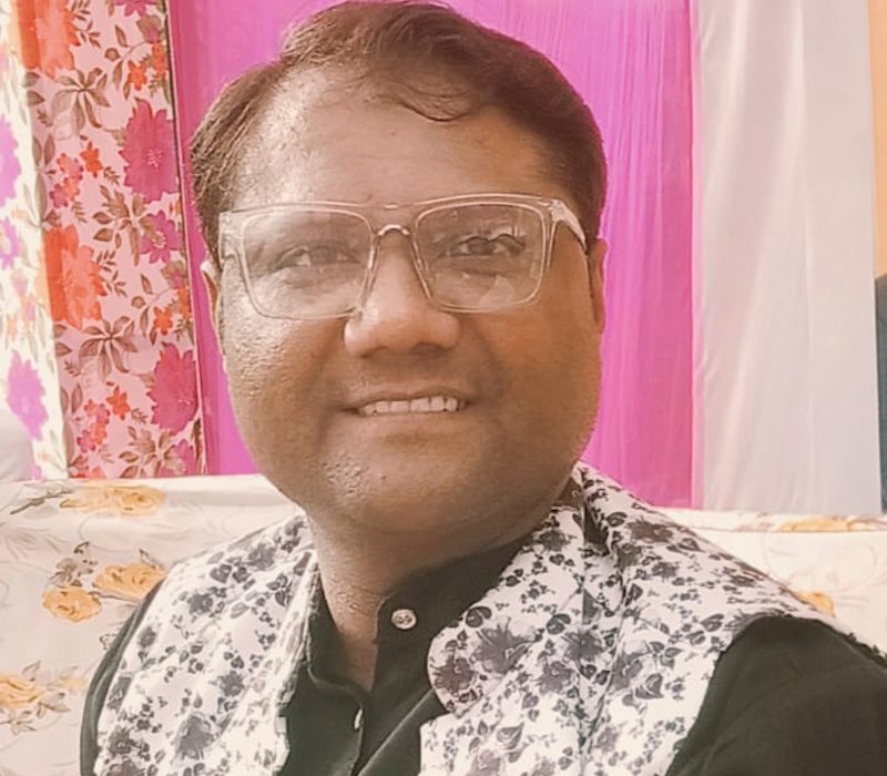 Yogi Yogesh Shukla